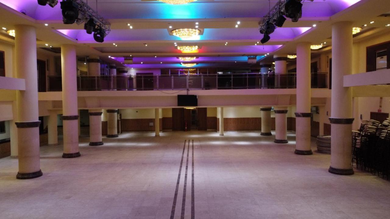Caesar'S Luxury Hotel Lekki Luaran gambar