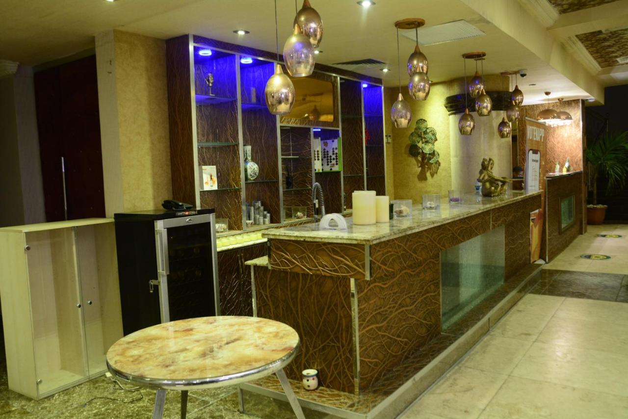 Caesar'S Luxury Hotel Lekki Luaran gambar