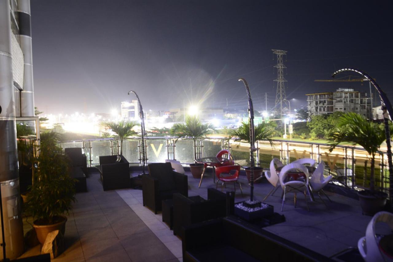 Caesar'S Luxury Hotel Lekki Luaran gambar